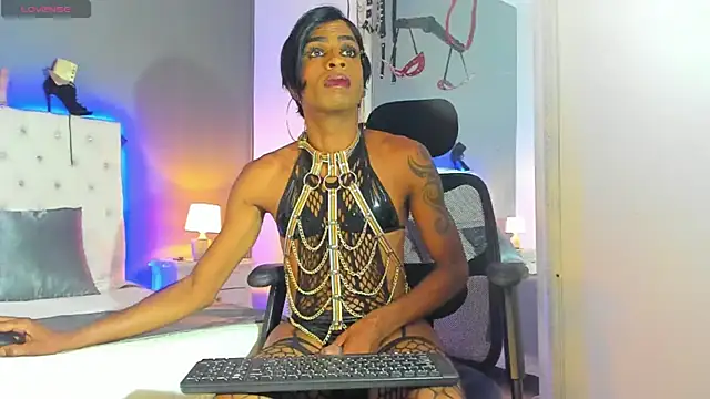 Snapshot of corwindallas24cm chatting on February 2025 08:31:01 PM corwindallas24cm online show from February 2025 08:31:01 PM