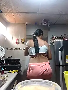 Snapshot of lupita_2023 chatting on March 2025 05:13:02 PM lupita 2023 online show from March 2025 05:13:02 PM