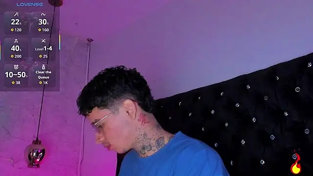 Ian Castillo  online show from October 2025 11:18:02 AM