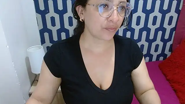 Snapshot of sarax_ximena chatting on October 2025 06:01:02 AM sarax ximena online show from October 2025 06:01:02 AM