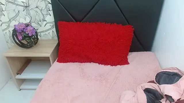 sarax ximena online show from May 2026 06:44:01 AM