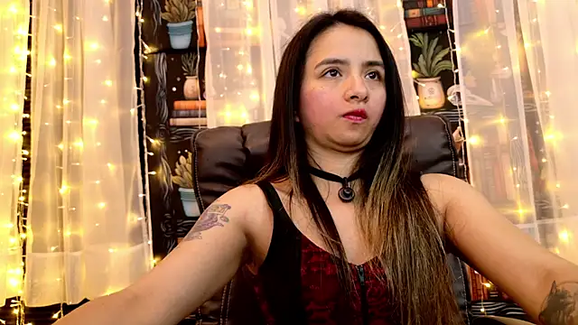 julietta   jackson online show from June 2026 10:35:01 PM