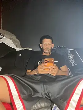 Chico Bellaco online show from May 2026 03:47:01 AM