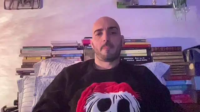 alessandromori91 online show from March 2026 10:24:02 PM