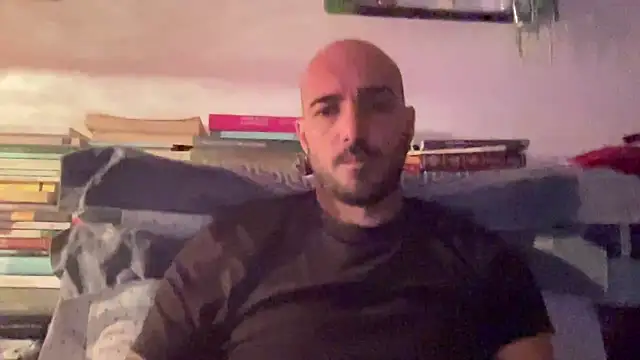 alessandromori91 online show from May 2026 07:21:01 PM