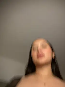 Snapshot of MollySanders___ chatting on February 2025 10:48:01 PM MollySanders online show from February 2025 10:48:01 PM