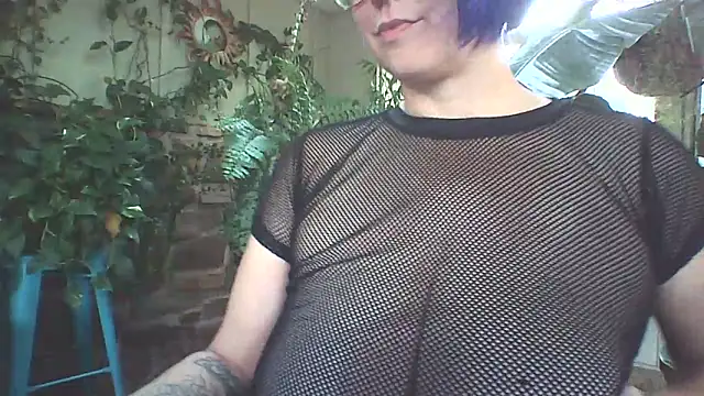 Big-Tits-McGee online show from October 2025 02:40:02 PM