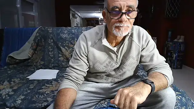 maduroguapo online show from December 2024 10:26:02 PM