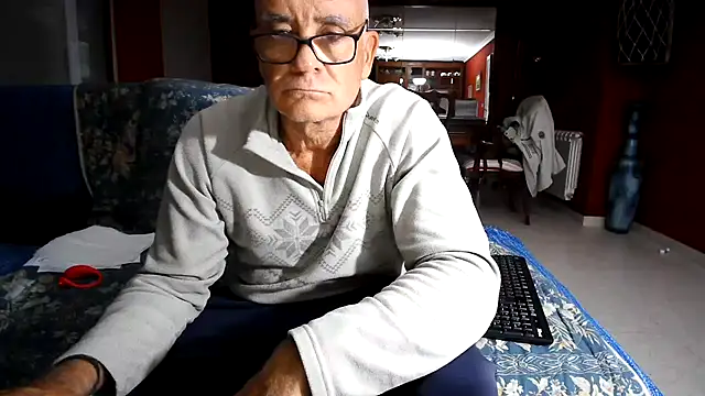 maduroguapo online show from November 2025 10:21:01 PM