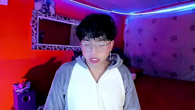 AnggelONfiree online show from October 2025 05:26:02 AM