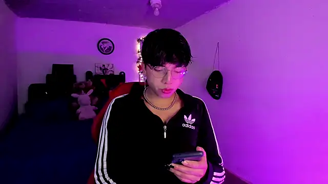 Snapshot of AnggelONfiree chatting on February 2026 12:07:01 AM AnggelONfiree online show from February 2026 12:07:01 AM