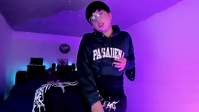 Snapshot of AnggelONfiree chatting on February 2026 03:18:01 AM AnggelONfiree online show from February 2026 03:18:01 AM