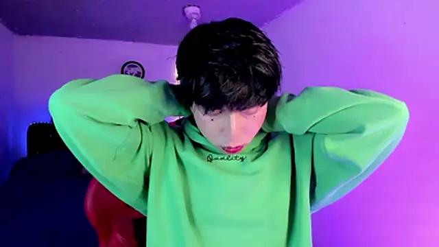 Snapshot of AnggelONfiree chatting on March 2026 04:52:02 AM AnggelONfiree online show from March 2026 04:52:02 AM