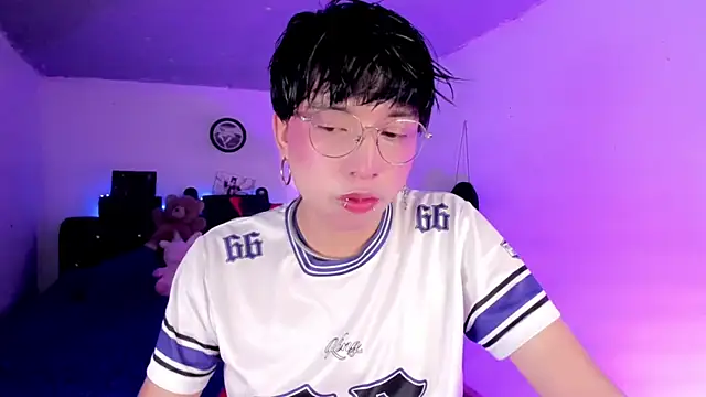 Snapshot of AnggelONfiree chatting on March 2026 11:38:01 PM AnggelONfiree online show from March 2026 11:38:01 PM