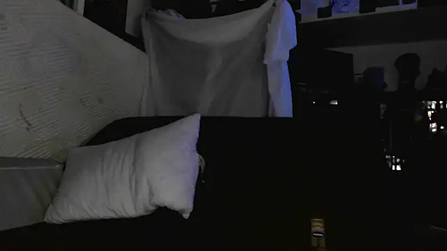 Azazelihornyasf online show from July 2026 03:47:02 AM