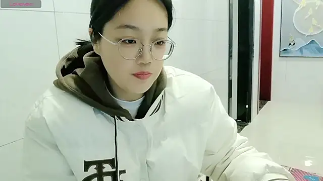 Snapshot of luoxuwen chatting on December 2024 06:12:02 AM luoxuwen online show from December 2024 06:12:02 AM