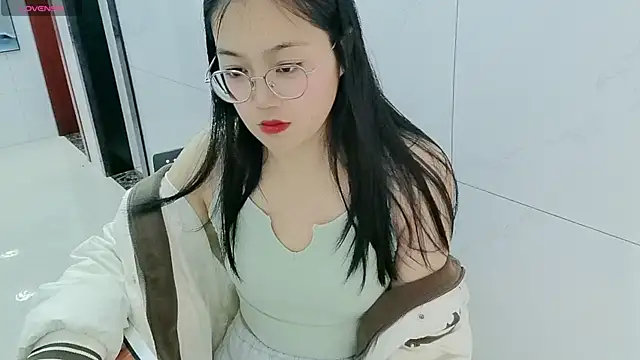 Snapshot of luoxuwen chatting on March 2025 06:57:02 AM luoxuwen online show from March 2025 06:57:02 AM