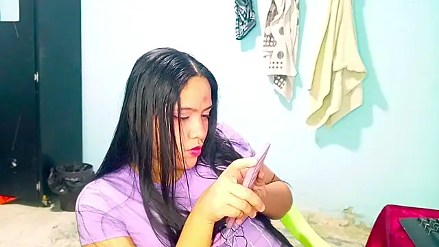 Snapshot of fenixonfire_ chatting on March 2026 10:05:02 PM fenixonfire online show from March 2026 10:05:02 PM