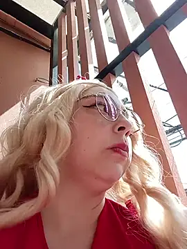 madelaine- online show from February 2026 07:14:02 PM