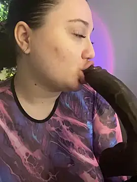 DaisyBooom online show from December 2024 07:00:02 PM