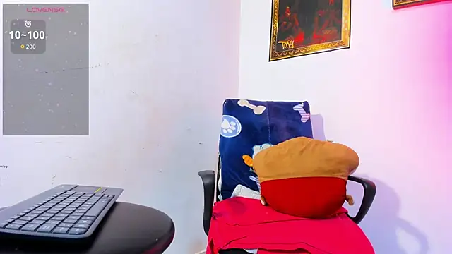 Snapshot of tony_landri chatting on February 2026 02:19:01 AM tony landri online show from February 2026 02:19:01 AM