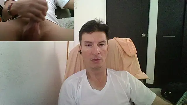 Snapshot of fieryloves chatting on January 2025 04:29:01 PM fieryloves online show from January 2025 04:29:01 PM