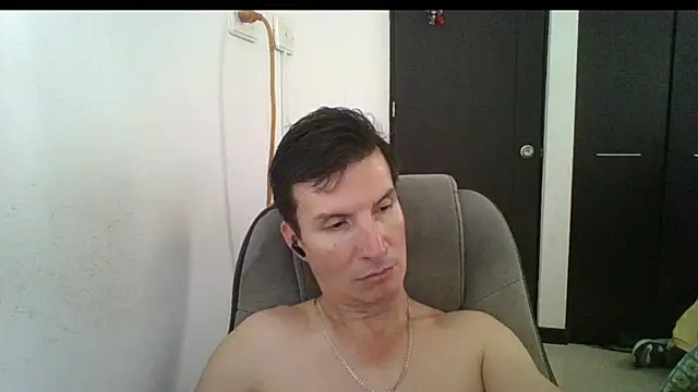 Snapshot of fieryloves chatting on January 2025 07:56:02 PM fieryloves online show from January 2025 07:56:02 PM