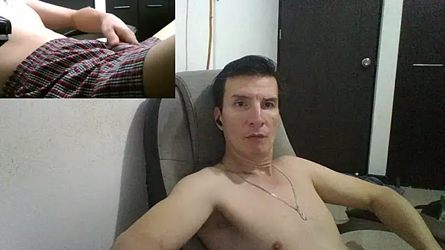 Snapshot of fieryloves chatting on March 2025 04:14:02 AM fieryloves online show from March 2025 04:14:02 AM