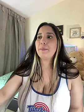 valentina jonnes1 online show from December 2024 03:10:02 AM