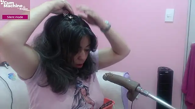 Snapshot of Drool_Sucker chatting on September 2025 12:05:01 PM Drool Sucker online show from September 2025 12:05:01 PM