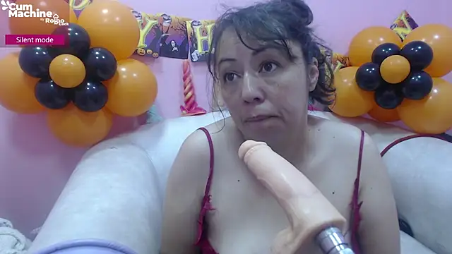 Snapshot of Drool_Sucker chatting on October 2025 12:15:02 PM Drool Sucker online show from October 2025 12:15:02 PM