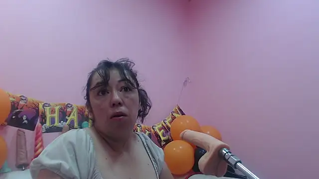 Snapshot of Drool_Sucker chatting on October 2025 12:06:01 PM Drool Sucker online show from October 2025 12:06:01 PM