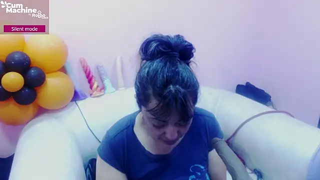 Snapshot of Drool_Sucker chatting on November 2025 12:26:01 PM Drool Sucker online show from November 2025 12:26:01 PM