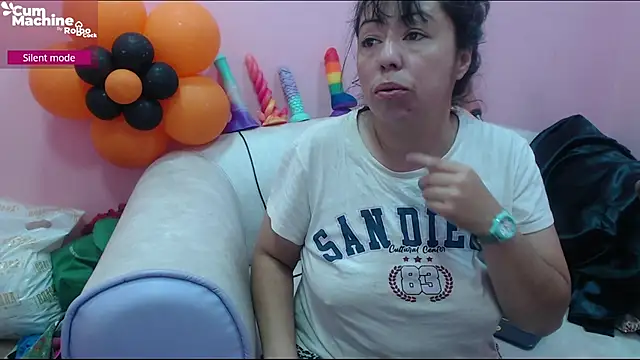 Drool Sucker online show from November 2025 12:47:01 PM