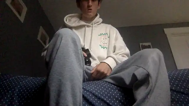 KittingGrappler online show from November 2025 05:35:02 PM