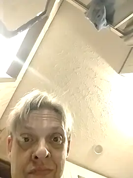 spunfunbun online show from February 2025 11:58:01 AM