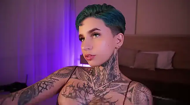 AliceShazaham  online show from December 2024 05:48:01 AM