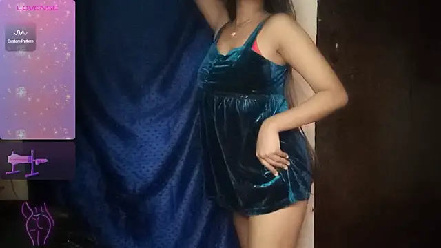 Snapshot of Sheela_oshovadi chatting on December 2024 01:06:02 PM Sheela oshovadi online show from December 2024 01:06:02 PM