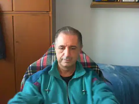 lliuk70mi online show from November 2025 02:41:02 PM