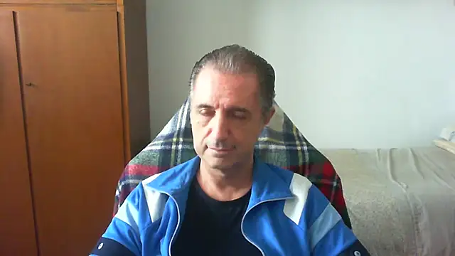 lliuk70mi online show from May 2026 01:05:01 PM