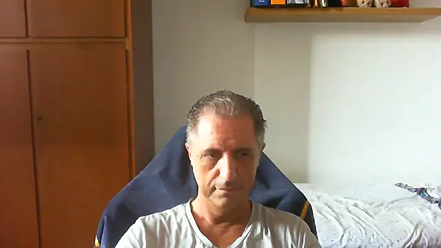 lliuk70mi online show from June 2026 02:55:02 PM
