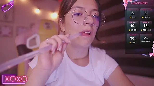 milly kenner online show from February 2025 10:09:01 PM