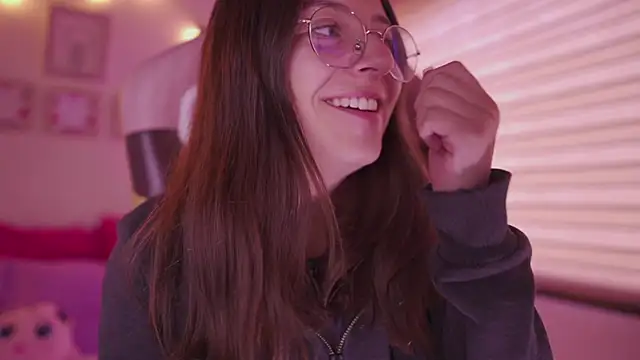 milly kenner online show from February 2026 07:31:01 PM