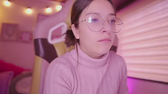 milly kenner online show from February 2026 05:49:02 PM