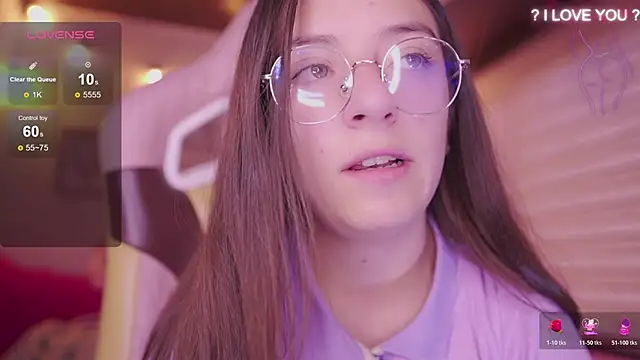 Snapshot of milly_kenner chatting on February 2026 06:57:01 PM milly kenner online show from February 2026 06:57:01 PM