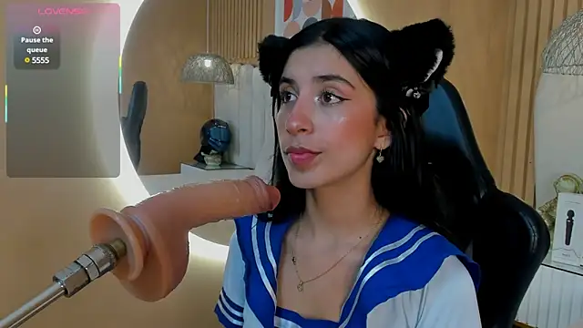 Snapshot of zia_cooper chatting on February 2025 06:43:02 PM zia cooper online show from February 2025 06:43:02 PM