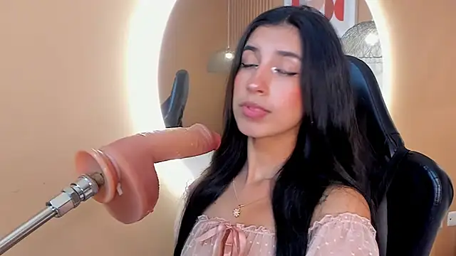 Snapshot of zia_cooper chatting on March 2025 06:58:01 PM zia cooper online show from March 2025 06:58:01 PM