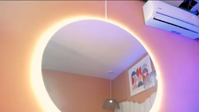 Snapshot of zia_cooper chatting on October 2025 07:22:01 PM zia cooper online show from October 2025 07:22:01 PM