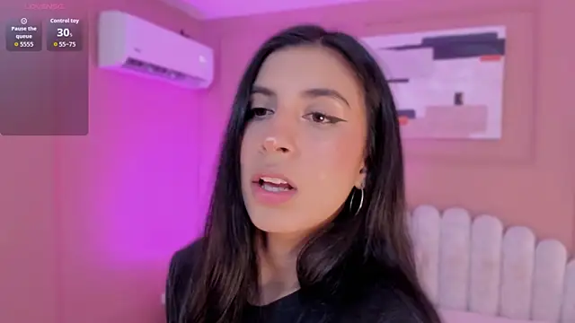 zia cooper online show from January 2026 07:06:02 PM