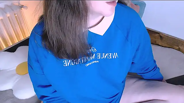 ChubbyMaia online show from May 2026 07:08:01 PM